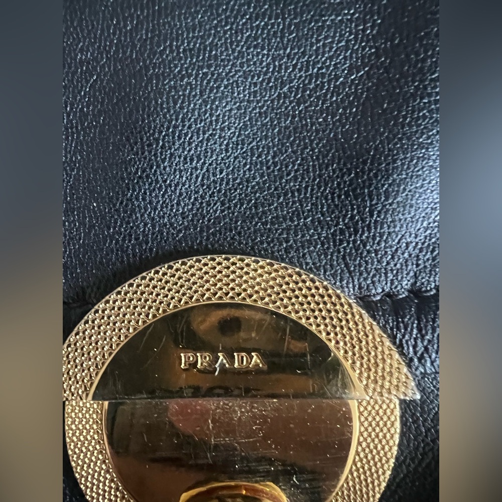 Prada Black Leather Shoulder Bag - Picture 5 of 7